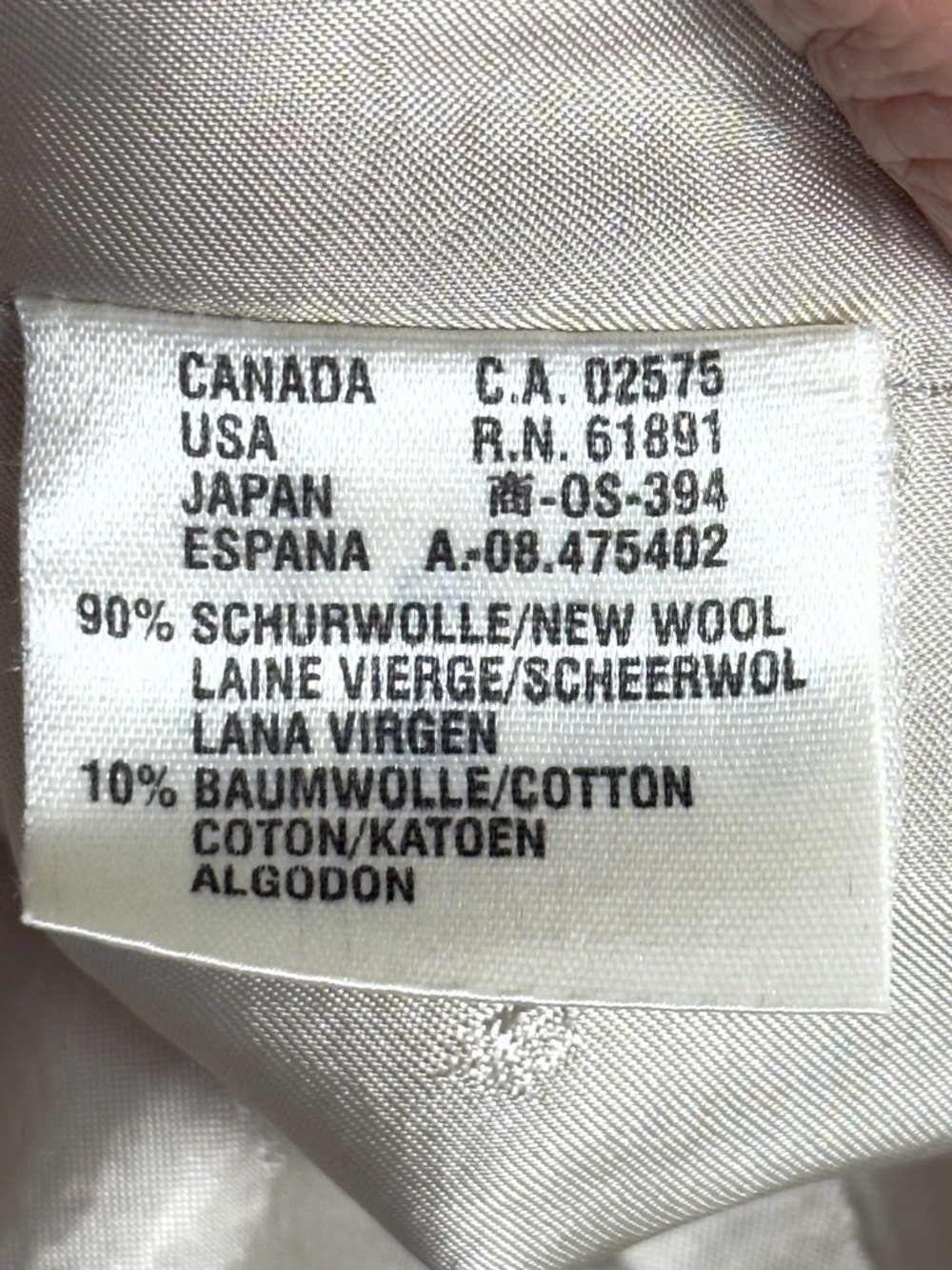 Vintage Escada Beige Tailored Three-Button Wool Blazer - Picture 6 of 11